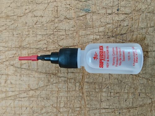 AMWKRO, SUPERSLICK KEY & ROTOR OIL, PINPOINT APPLICATOR, 12 FL.OZ