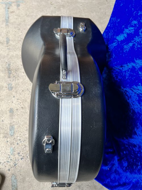 WI-681037, WISEMANN FRENCH HORN HARDCASE/FIXED BELL, ABS HARDSHELL, VELVET LINING, WITH 1 HANDLE & LATCHES - Image 2